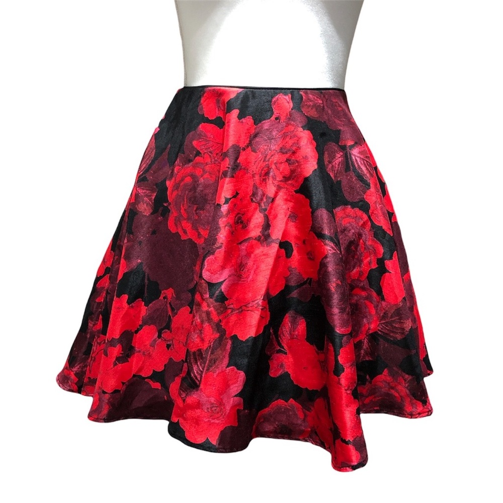 Black and red floral flare circle skirt by City Studio